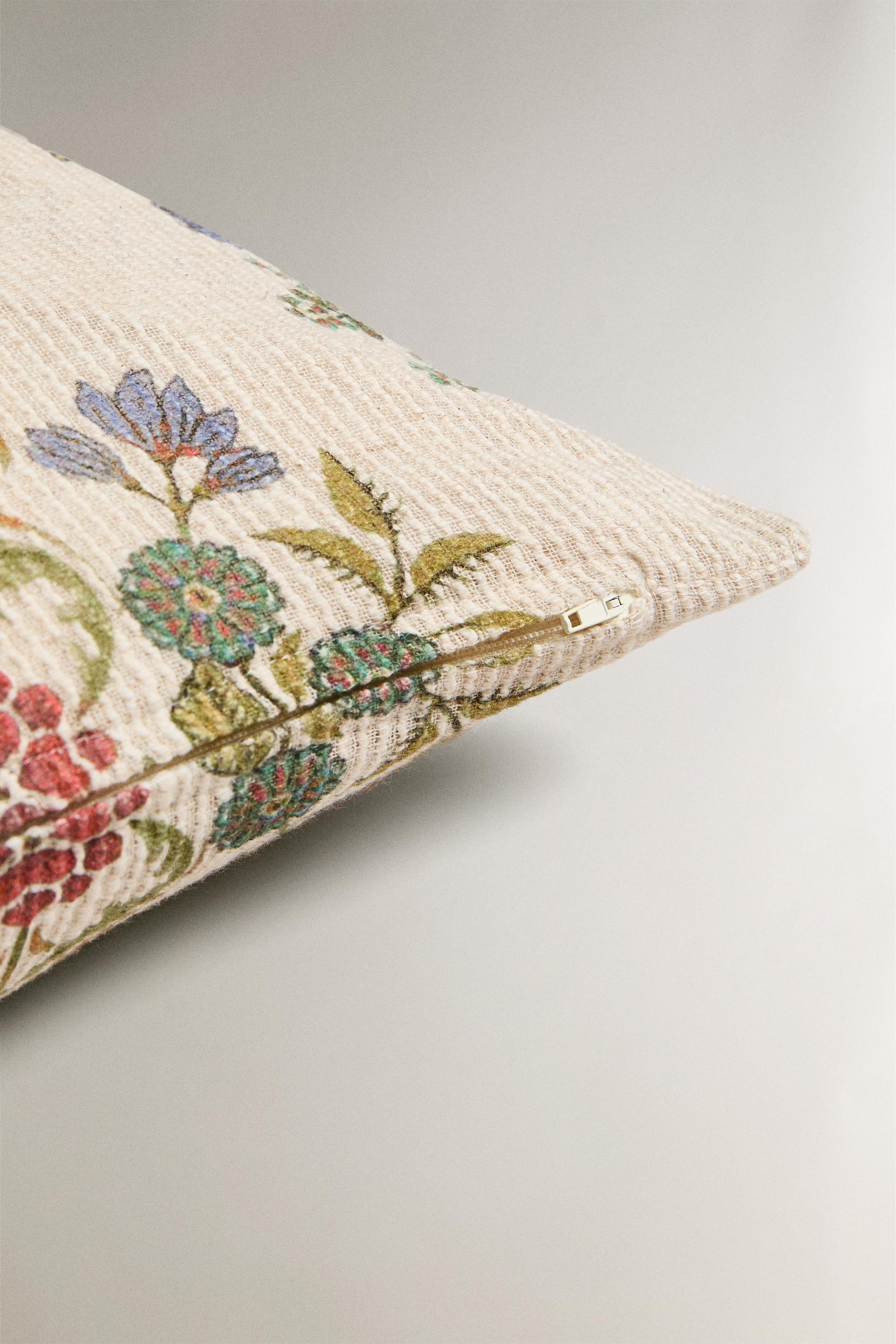 FLORAL COTTON THROW PILLOW COVER
